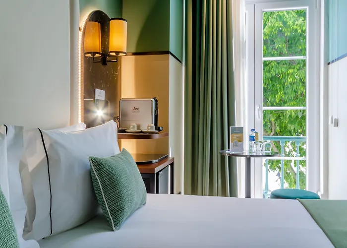 Nicola Rossio Hotel 3*